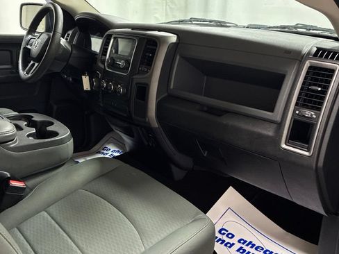 Used 2018 RAM 1500 Express AWD/4WD image 27