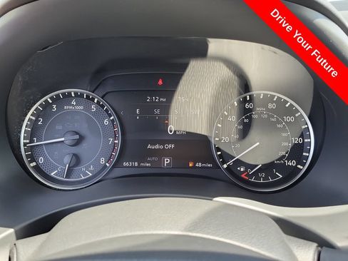 Used 2023 Nissan Armada SL w/ Captain's Chairs Package AWD/4WD image 9