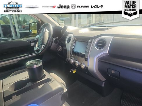 Used 2019 Toyota Tundra SR5 AWD/4WD image 14
