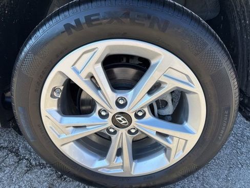 Certified 2023 Hyundai Kona SEL w/ Cargo Package image 7