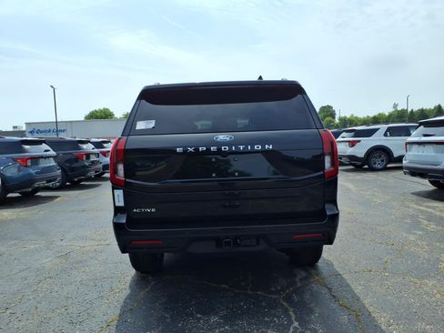 New 2026 Ford Expedition Active AWD/4WD image 7