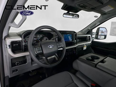 New 2026 Ford F550 4x4 Regular Cab Super Duty image 10