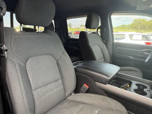 Used 2020 RAM 1500 Big Horn AWD/4WD image 23