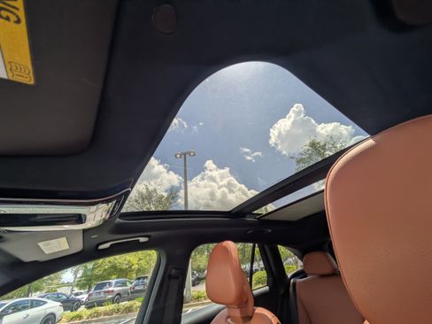 Certified 2023 Mercedes-Benz GLC 300 image 19