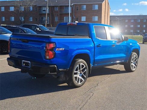 Used 2024 Chevrolet Colorado Z71 w/ Z71 Convenience Package 2 image 4
