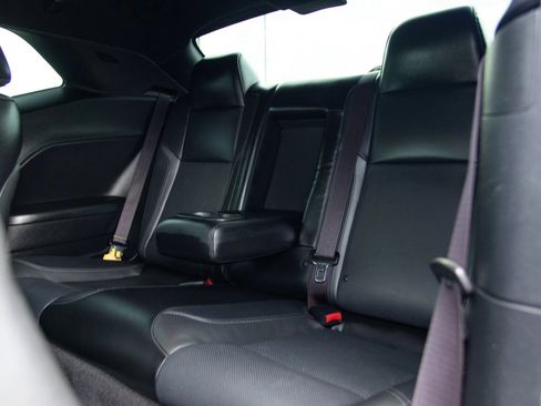 Used 2016 Dodge Challenger R/T Plus RWD image 21