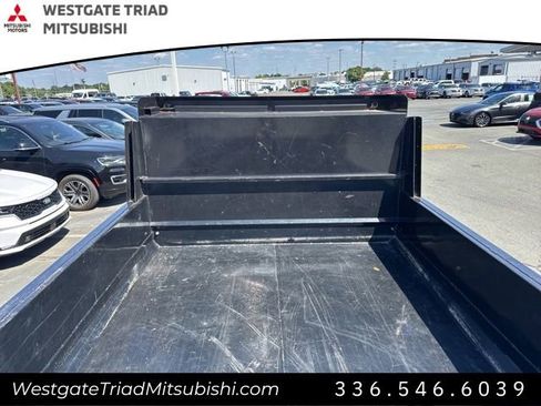 Used 2023 RAM 3500 Tradesman w/ Chrome Appearance Group AWD/4WD image 6