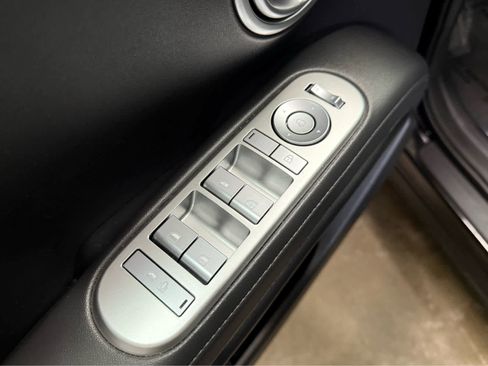 Used 2026 Hyundai Palisade Limited image 17