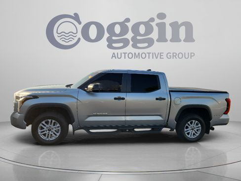 Used 2024 Toyota Tundra SR5 w/ SR5 Convenience Package AWD/4WD image 3
