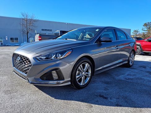 Used 2019 Hyundai Sonata SEL w/ Tech Package 02 image 3