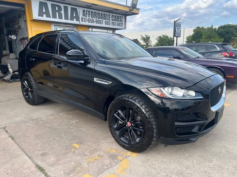 Used 2017 Jaguar F-PACE Premium AWD/4WD image 1