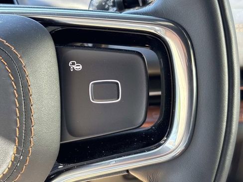 New 2026 Lincoln Navigator L Black Label AWD/4WD image 27