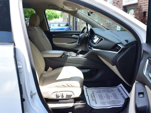 Used 2020 Buick Enclave Essence w/ Trailering Package, 5000 lbs. FWD image 32