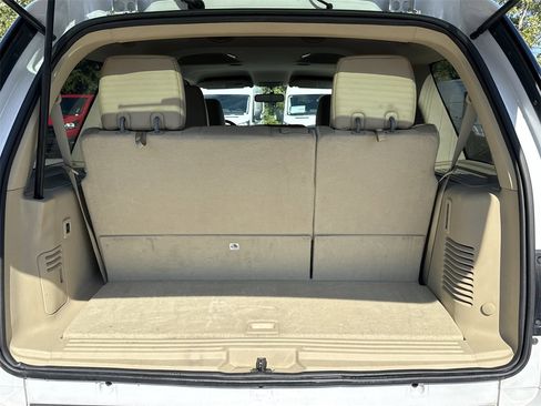 Used 2016 Ford Expedition XLT w/ Equipment Group 201A image 33