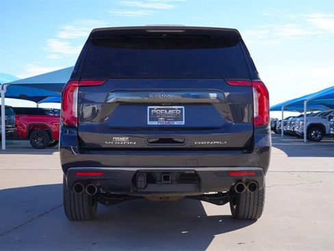 Used 2023 GMC Yukon XL Denali Ultimate image 5