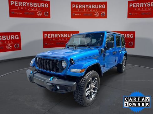 Used 2024 Jeep Wrangler Unlimited w/ Convenience Group image 1