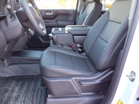 New 2026 Chevrolet Silverado 1500 W/T image 9