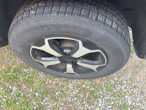 Used 2021 Jeep Renegade Trailhawk w/ Sun & Sound Group image 8