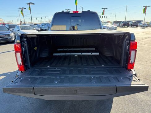 Used 2020 Ford F250 Platinum w/ FX4 Off-Road Package image 41