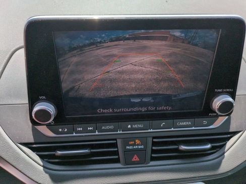 Used 2022 Nissan Altima 2.5 SR FWD image 28