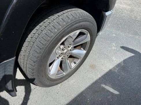 Used 2019 RAM 1500 Limited AWD/4WD image 8