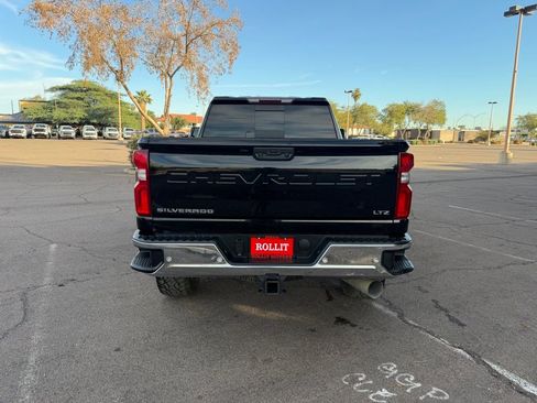 Used 2020 Chevrolet Silverado 2500 LTZ w/ LTZ Plus Package image 7