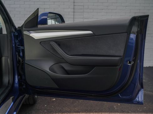 Used 2023 Tesla Model 3 Standard Range RWD image 25