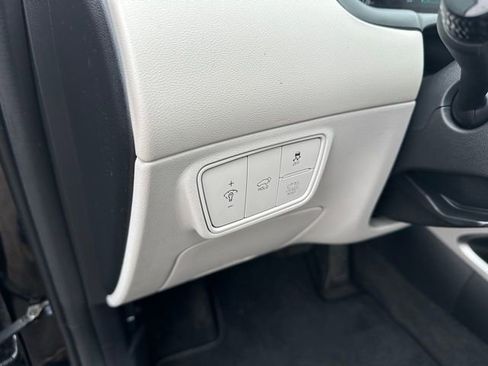 Used 2022 Hyundai Tucson Limited AWD/4WD image 19