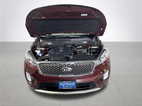 Used 2018 Kia Sorento SX image 24