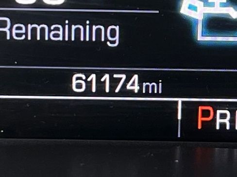 Used 2017 GMC Canyon SLT w/ Driver Alert Package image 21