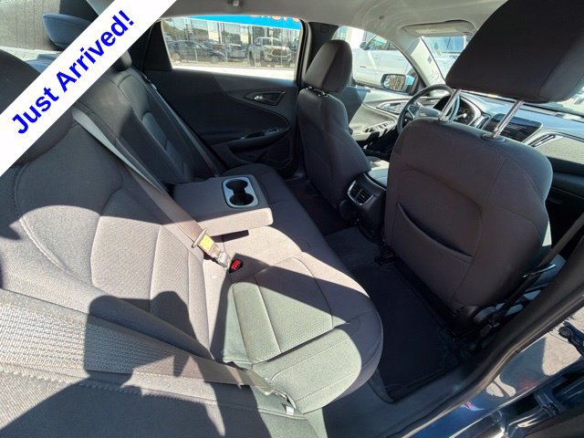 Used 2025 Chevrolet Malibu LT FWD image 28
