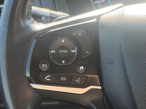 Used 2018 Honda Odyssey EX-L image 18