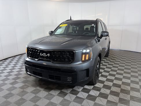 Used 2024 Kia Telluride SX X-Pro image 2