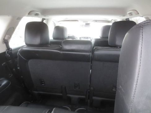 Used 2014 INFINITI QX60 AWD w/ Premium Plus Package image 11