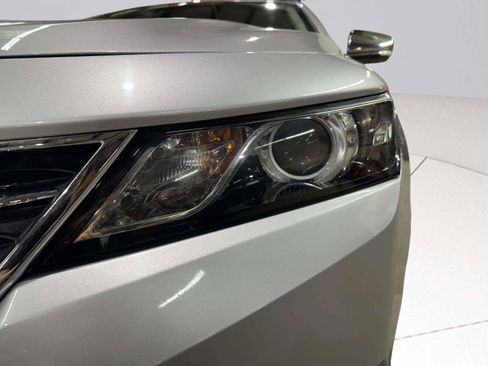 Used 2016 Chevrolet Impala LTZ FWD image 13