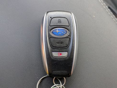Used 2022 Subaru Ascent Limited w/ Technology Package AWD/4WD image 32