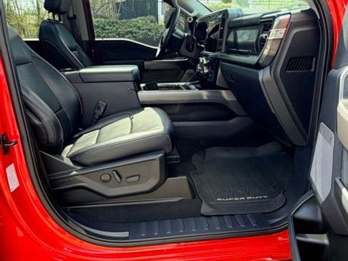 Used 2025 Ford F450 Lariat w/ Chrome Package image 7