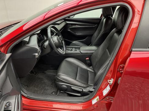 Used 2021 MAZDA MAZDA3 s FWD image 3
