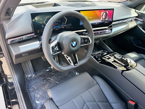 New 2026 BMW 540i xDrive 540i xDrive w/ M Sport Package image 7