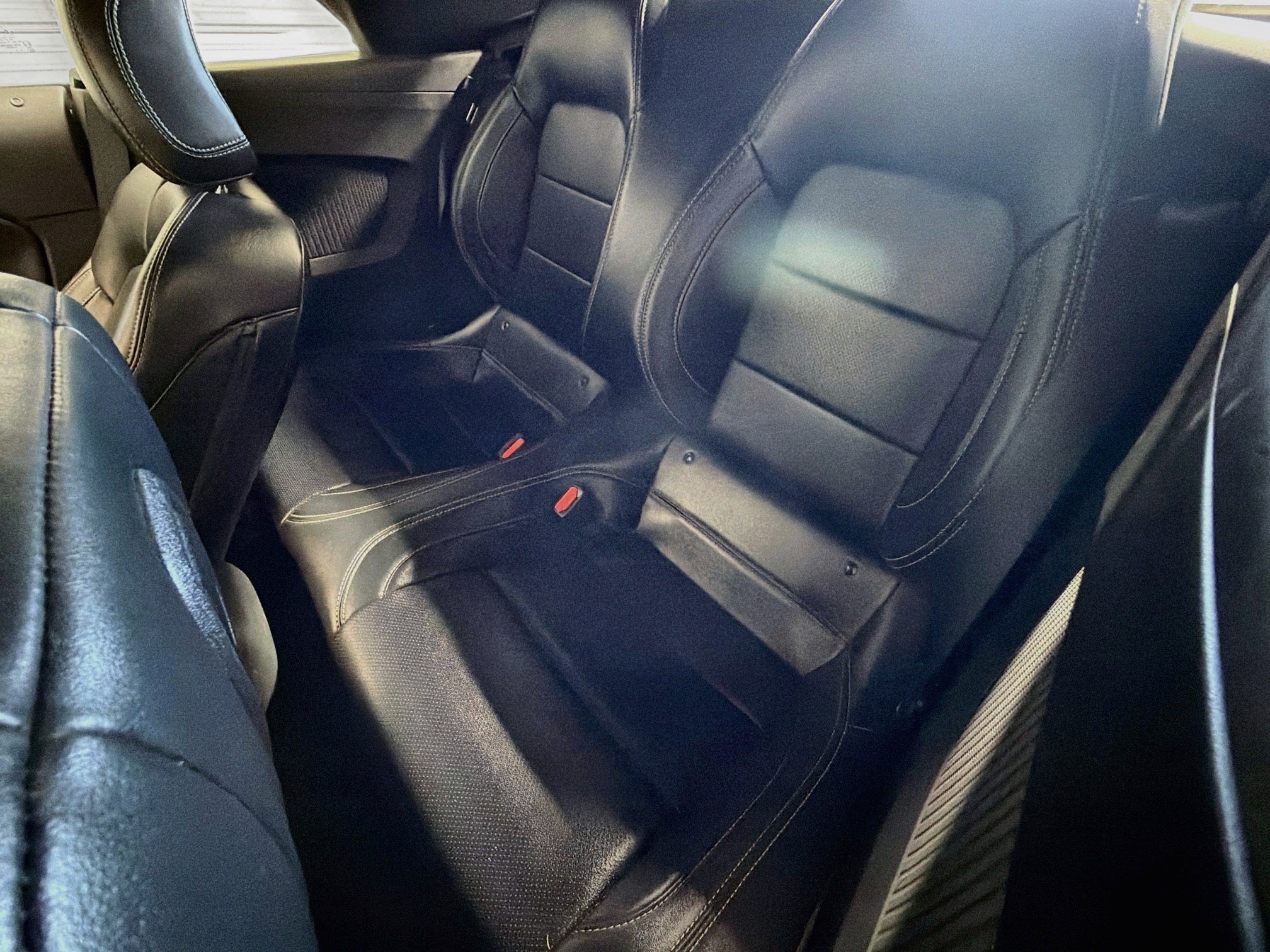 Used 2025 Ford Mustang Premium RWD image 13
