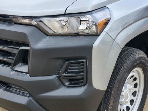 New 2026 Chevrolet Colorado W/T image 6