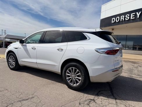 Used 2024 Buick Enclave Premium FWD image 8