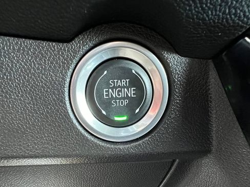 Used 2026 Chevrolet Traverse LT w/ Driver Confidence Package FWD image 34