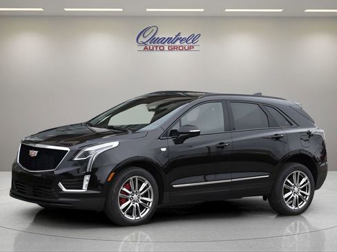 New 2026 Cadillac XT5 Sportv w/ LPO, Floor Liner Package image 8