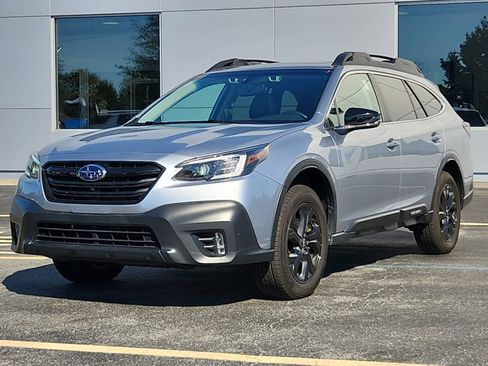 Used 2020 Subaru Outback Onyx Edition XT image 1