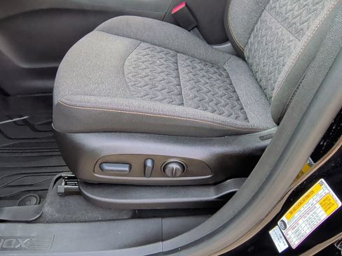 Used 2022 Chevrolet Equinox LT FWD image 13