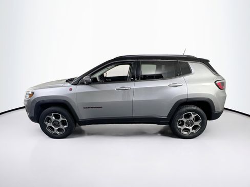 Used 2022 Jeep Compass Trailhawk w/ Sun and Sound Group image 8