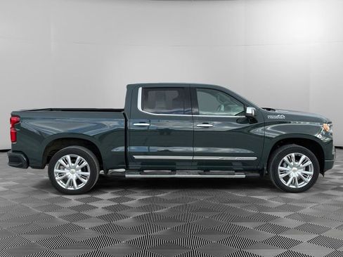 New 2026 Chevrolet Silverado 1500 High Country w/ Technology Package AWD/4WD image 2