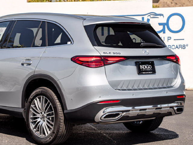 Used 2026 Mercedes-Benz GLC 300 image 10
