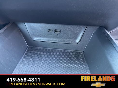 New 2026 Chevrolet Equinox LT w/ Convenience Package II image 22